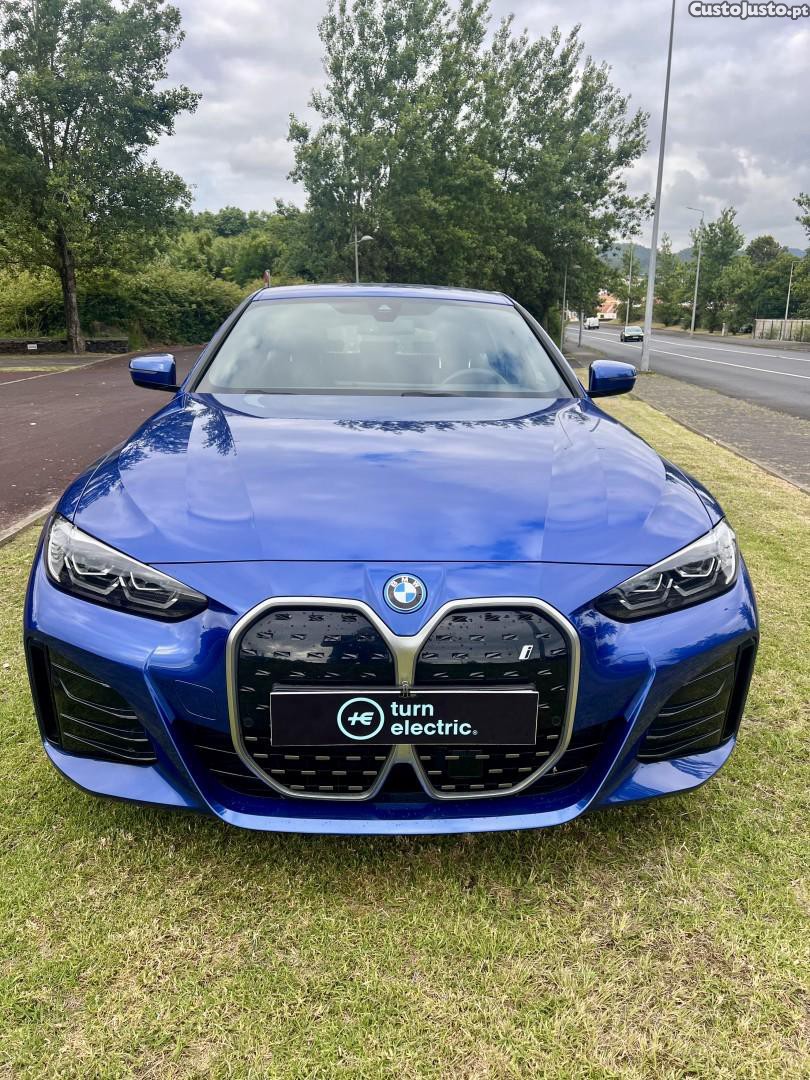 BMW i4 eDrive35 Pack Desportivo M — fotografia 12