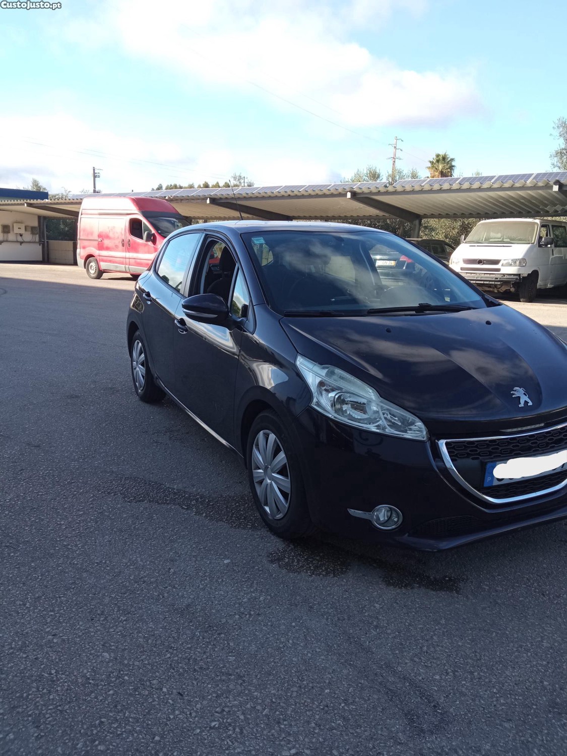 Peugeot 208 1.6 HDI — fotografia 10