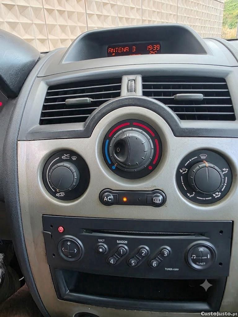 Renault Mégane Break II — fotografia 3
