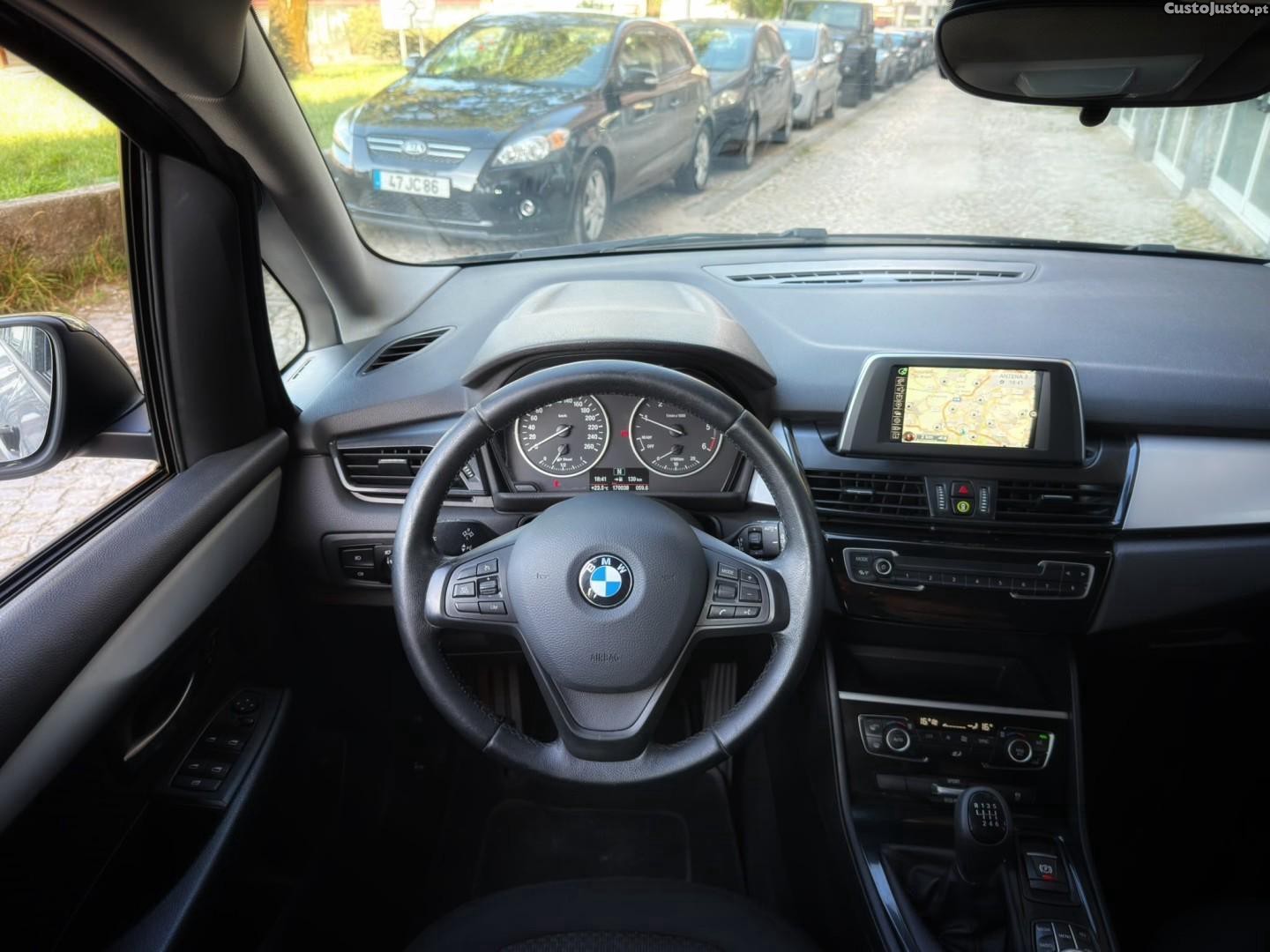 BMW 216 Gran Tourer d 7L Advantage — fotografia 5
