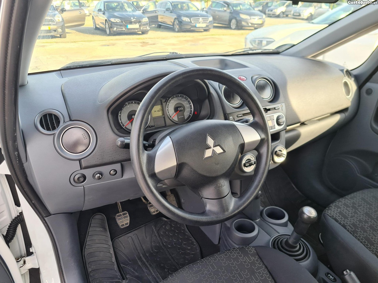 Mitsubishi Colt VI 1.1 MPI ClearTec 75cv - 12 foto 5