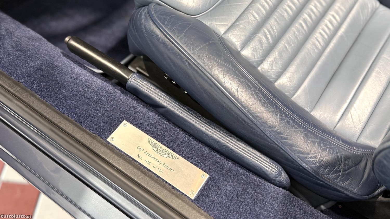 Aston Martin DB7 Vantage Volante Anniversary Edition — fotografia 3