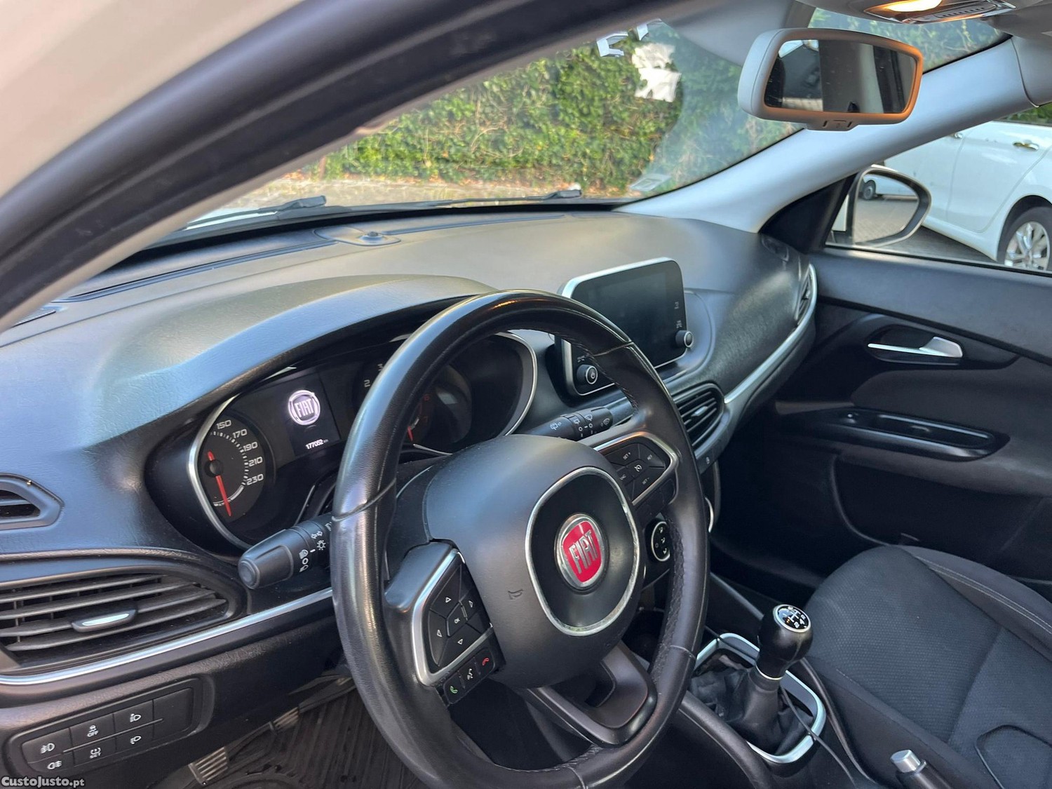 Fiat Tipo 1.3 M-Jet Easy J17 — fotografia 4