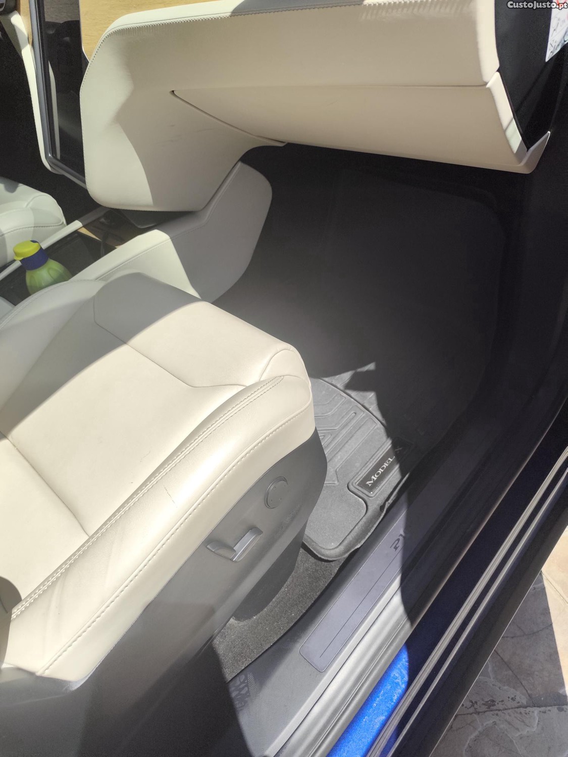 Tesla Model X 100D — fotografia 7