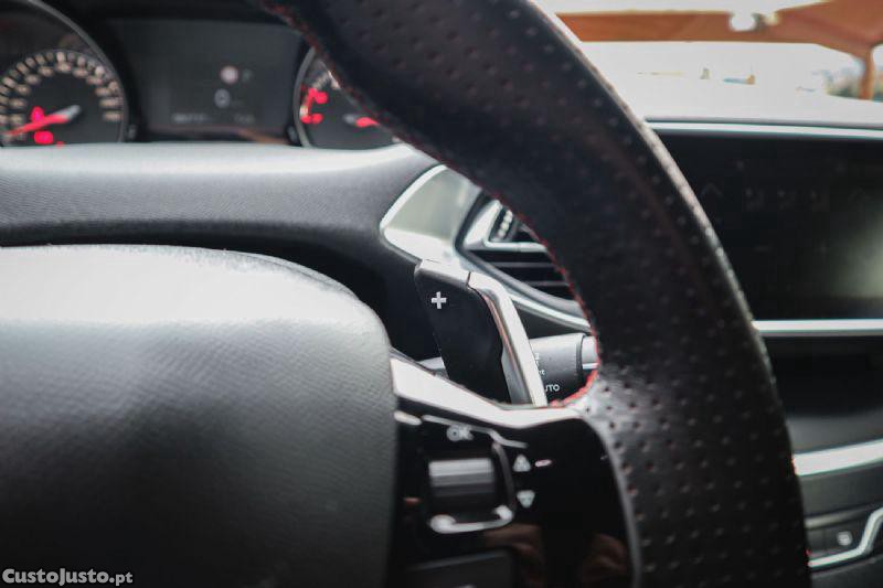 Peugeot 308 Gt line — fotografia 10
