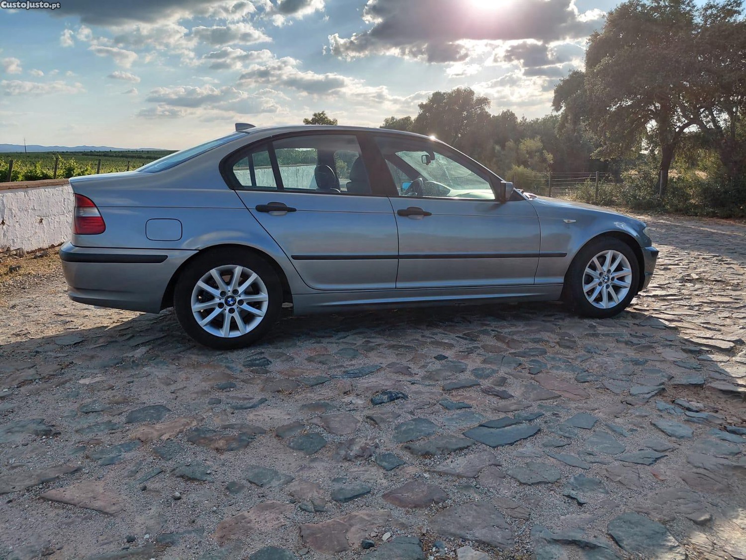 BMW 320 D LCI 150 cv de 2003 de caixa automática NACIONAL — fotografia 11