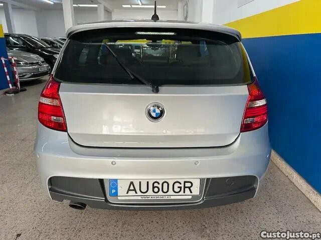 BMW 120 i — fotografia 12