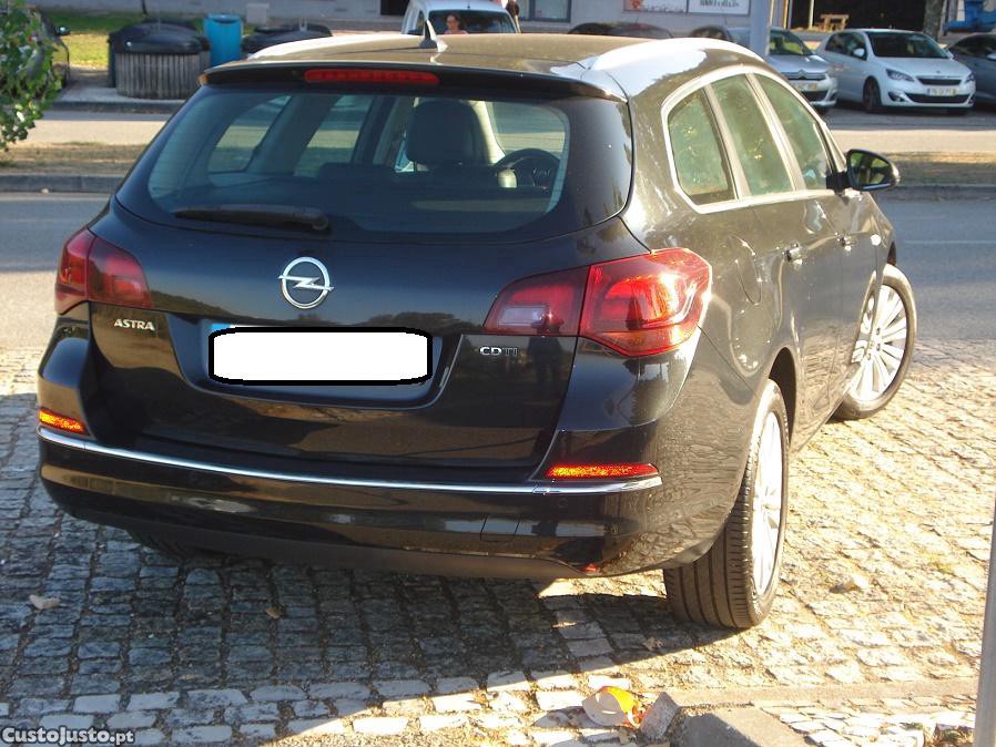 Opel Astra Sports Tourer 1.6 CDTi 136 cv - 15 foto 3