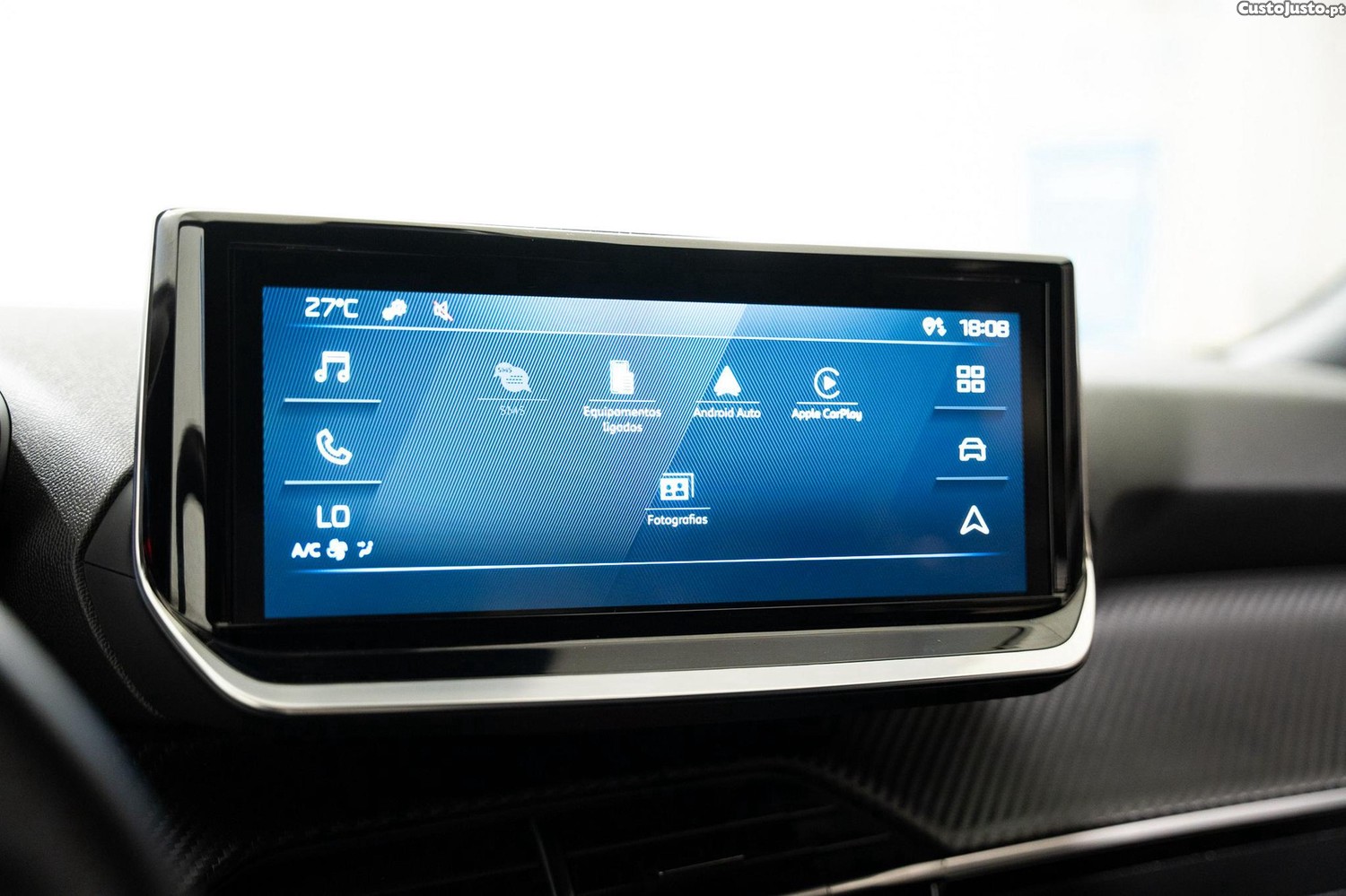 Peugeot 2008 1.2 PureTech Active — fotografia 11