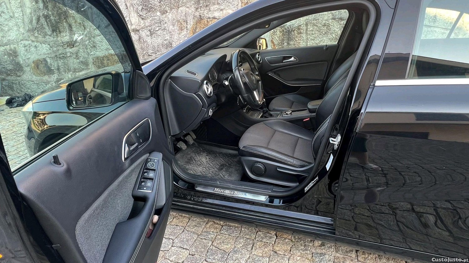 Mercedes-Benz A 180 Urban — fotografia 8