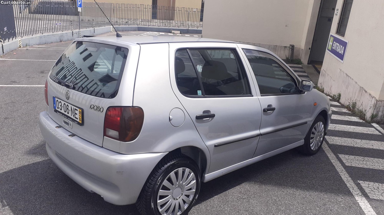 Volkswagen Polo 999cc — fotografia 4