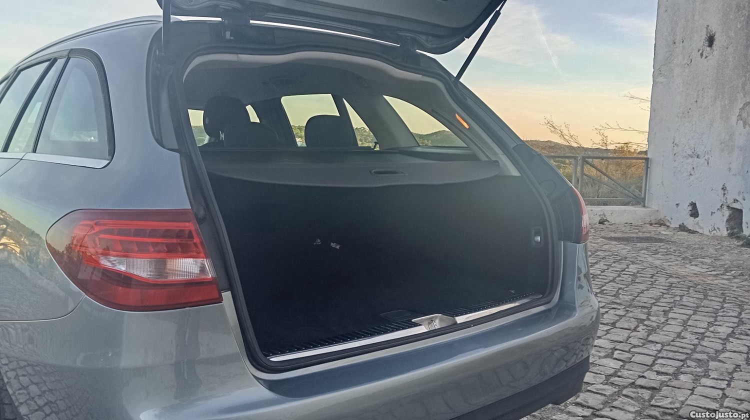 Mercedes-Benz C 220 220 Bluetec — photo 4