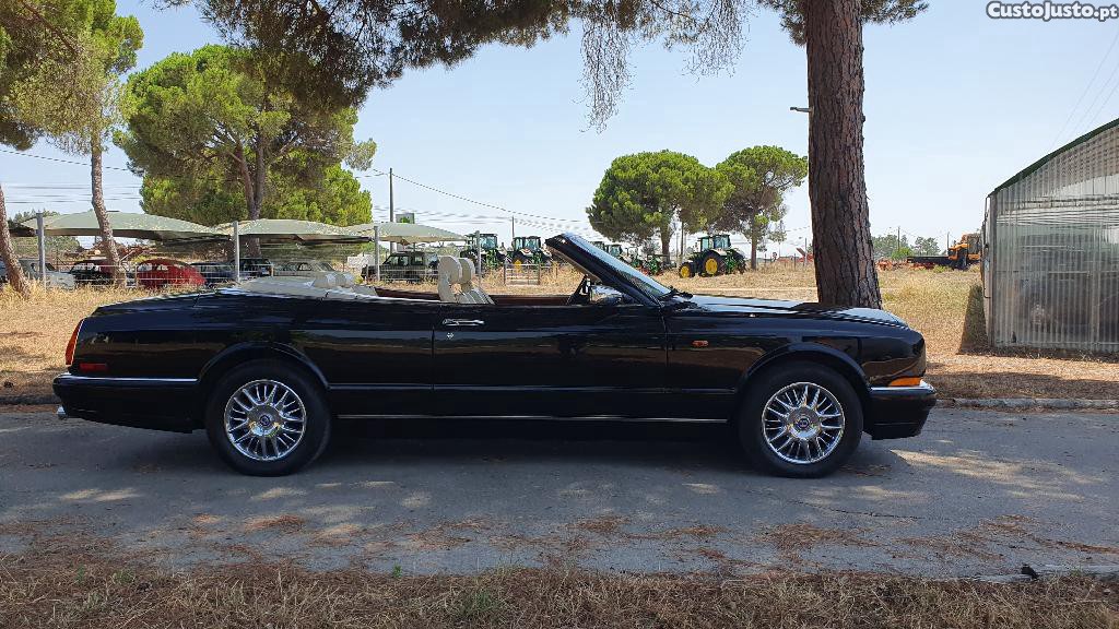 Bentley Azure Cabrio — fotografia 20