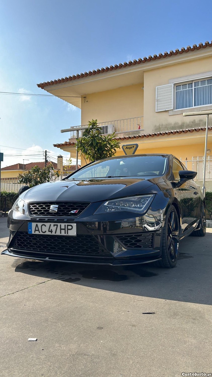 SEAT Leon Cupra — fotografia 3