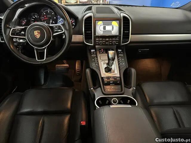 Porsche Cayenne 3.0 V6 — fotografia 8
