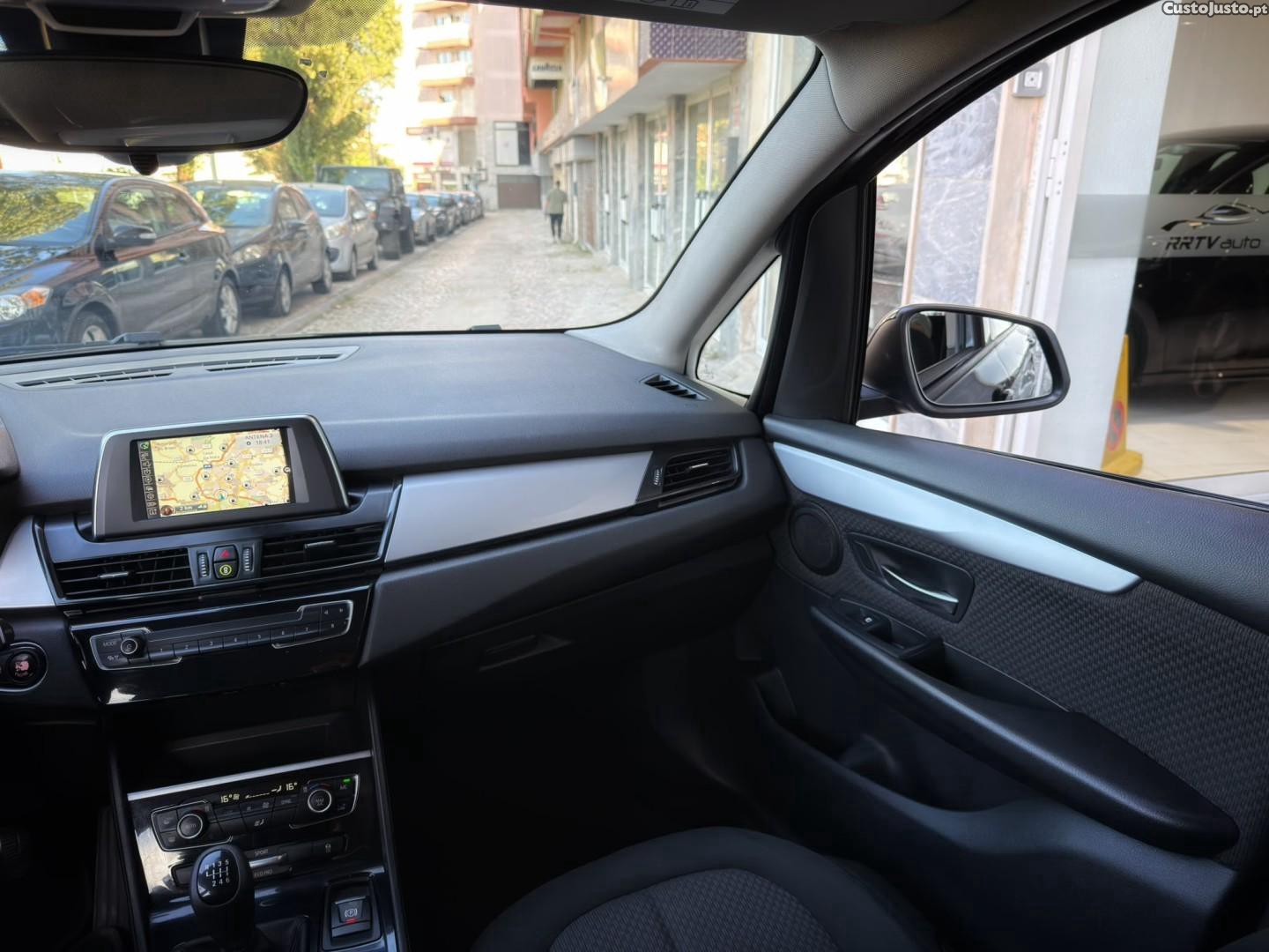 BMW 216 Gran Tourer d 7L Advantage — fotografia 4