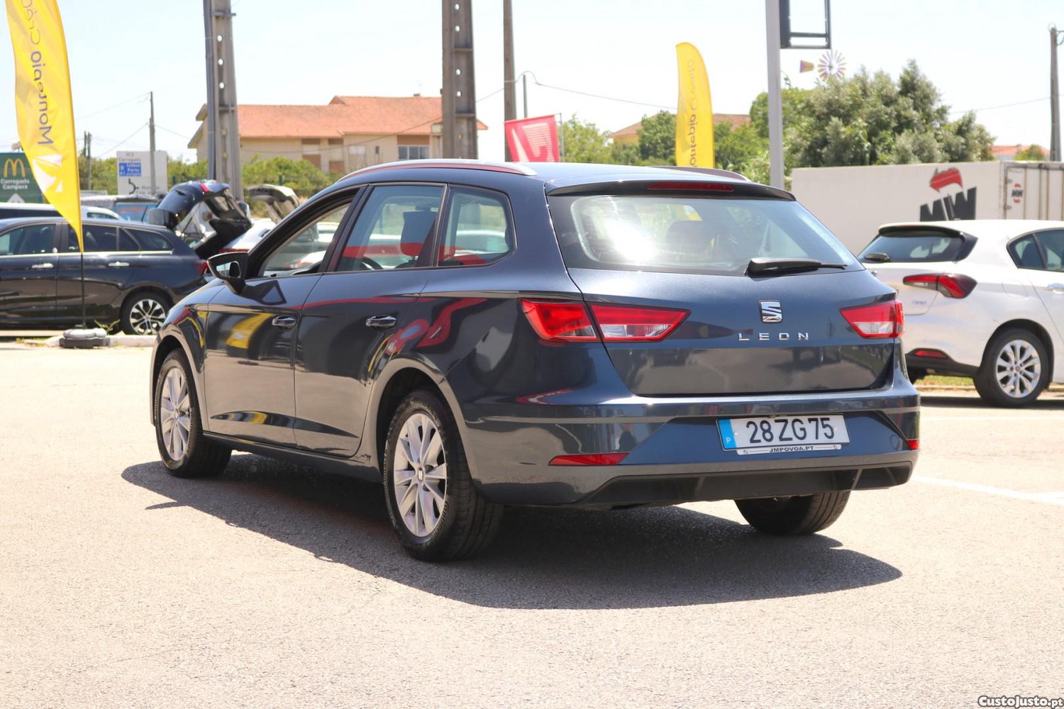 SEAT Leon ST 1.6 TDI Style 115cv — fotografia 55