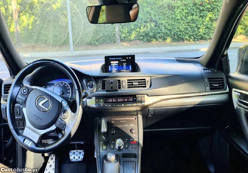 Lexus CT 200 hibrido — photo 4
