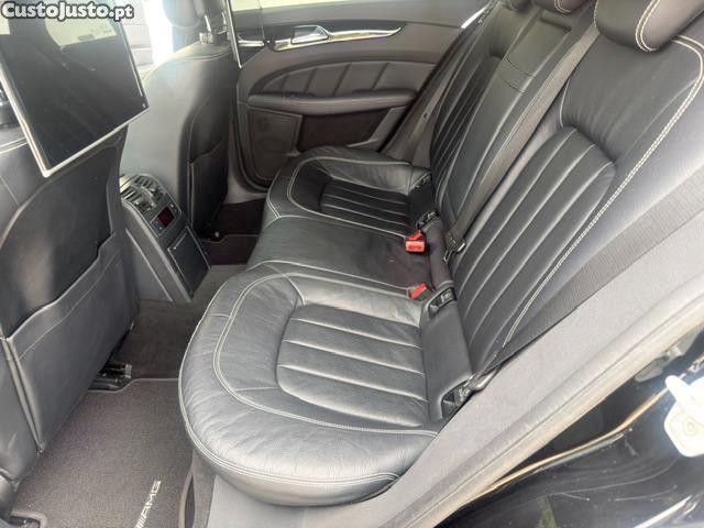 Mercedes-Benz CLS 350 350 Cdi PACK AMG — fotografia 5