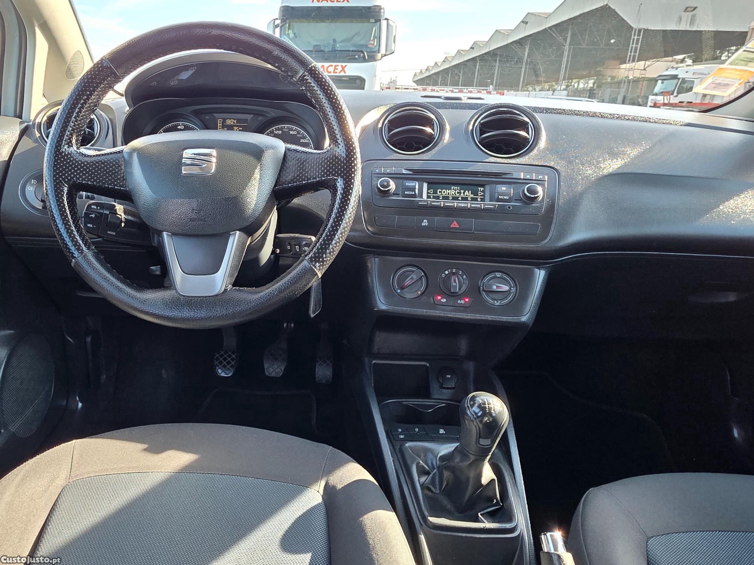 SEAT Ibiza 1.2 Tdi i-Tech — fotografia 5