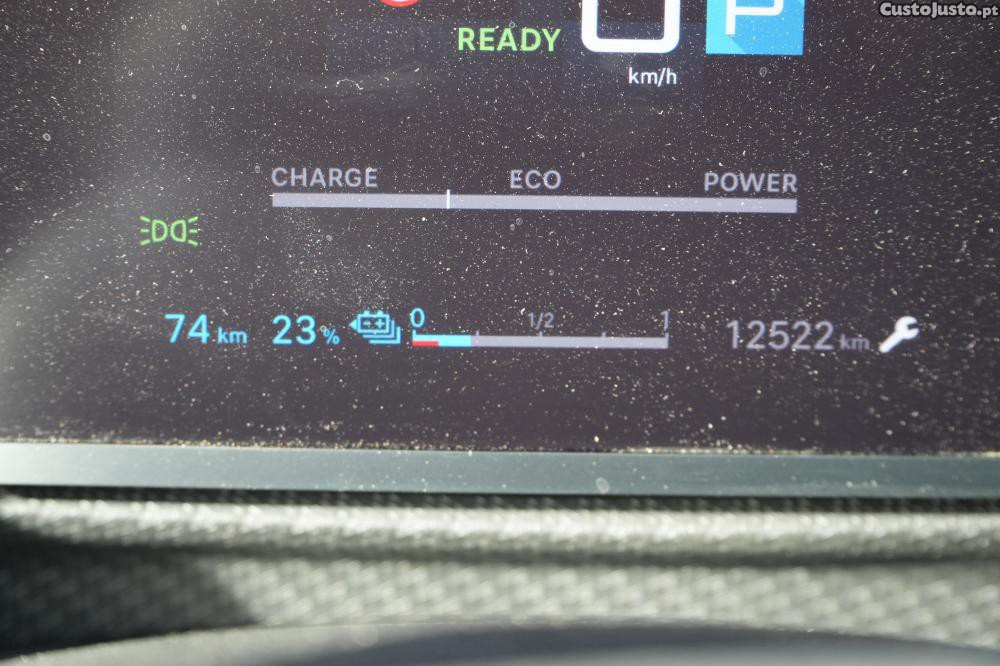 Citroën e-C4 136 MAX — photo 4