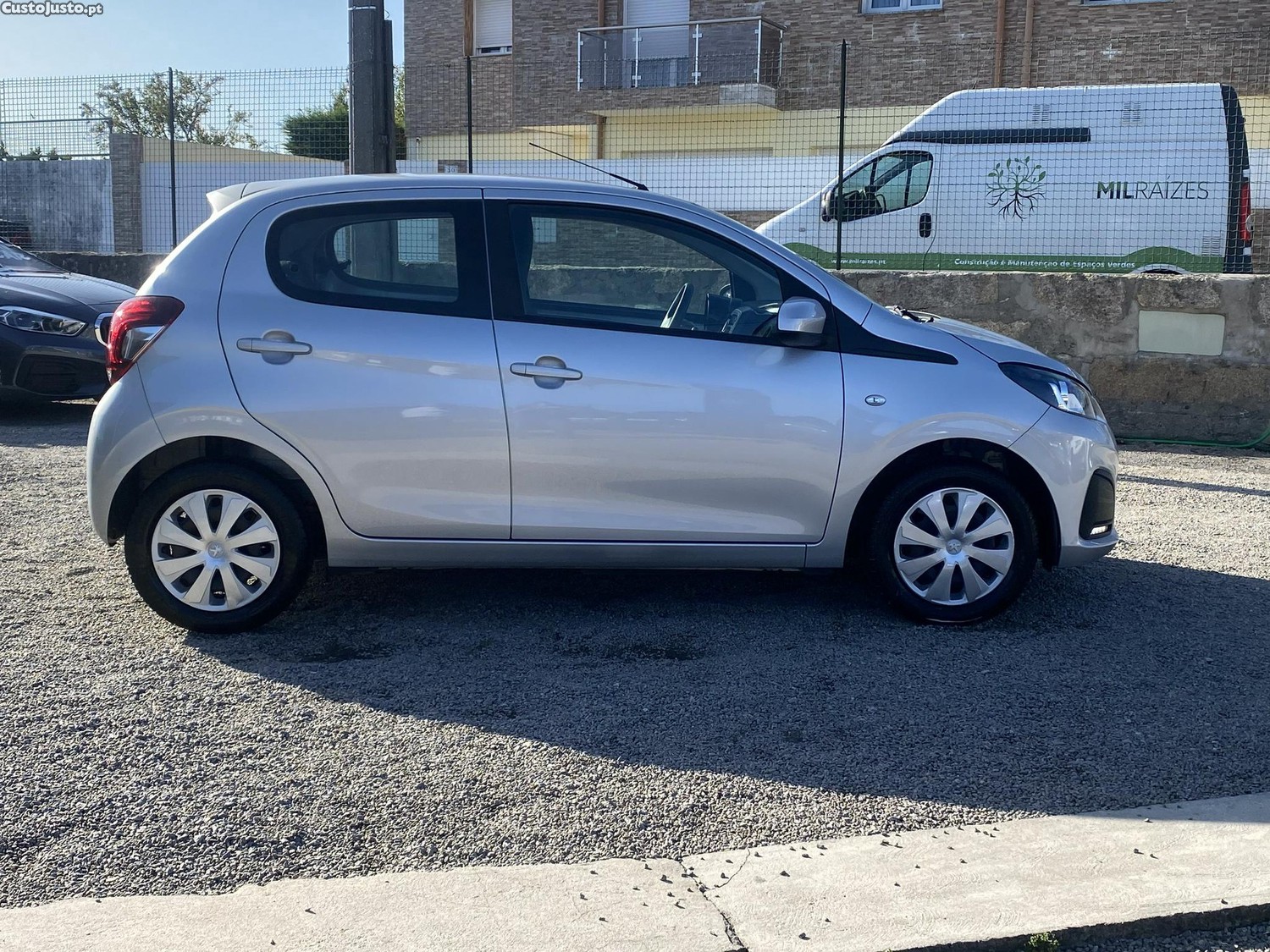 Peugeot 108 Active — photo 5
