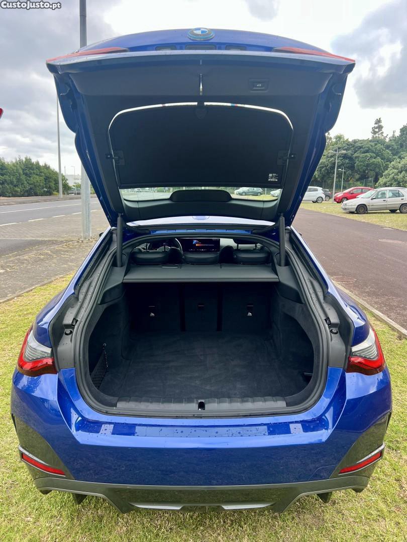 BMW i4 eDrive35 Pack Desportivo M — fotografia 5