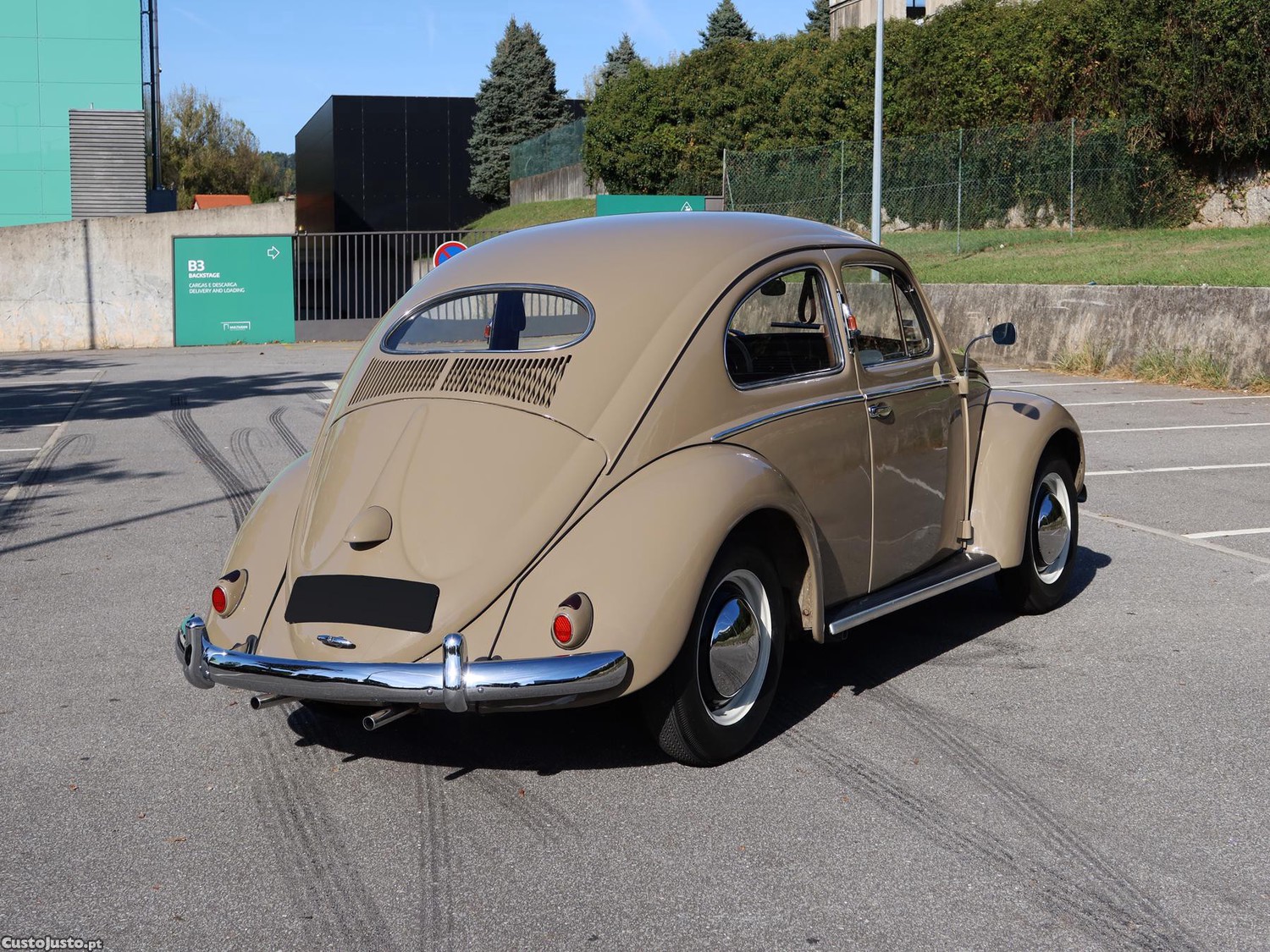VW Carocha 11 Sedan Oval — photo 3