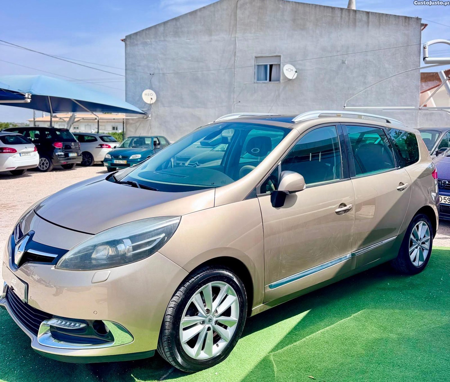 Renault Mégane Scenic — photo 2