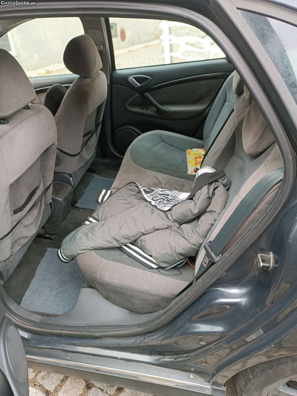 Citroën C5 carro — fotografia 5