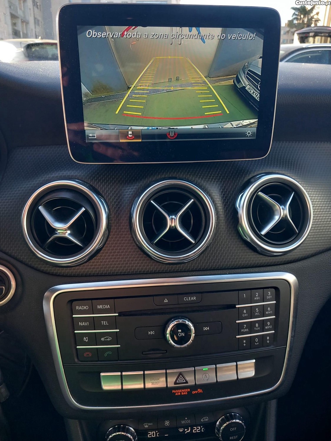 Mercedes-Benz GLA 180 d Style Aut. — fotografia 7