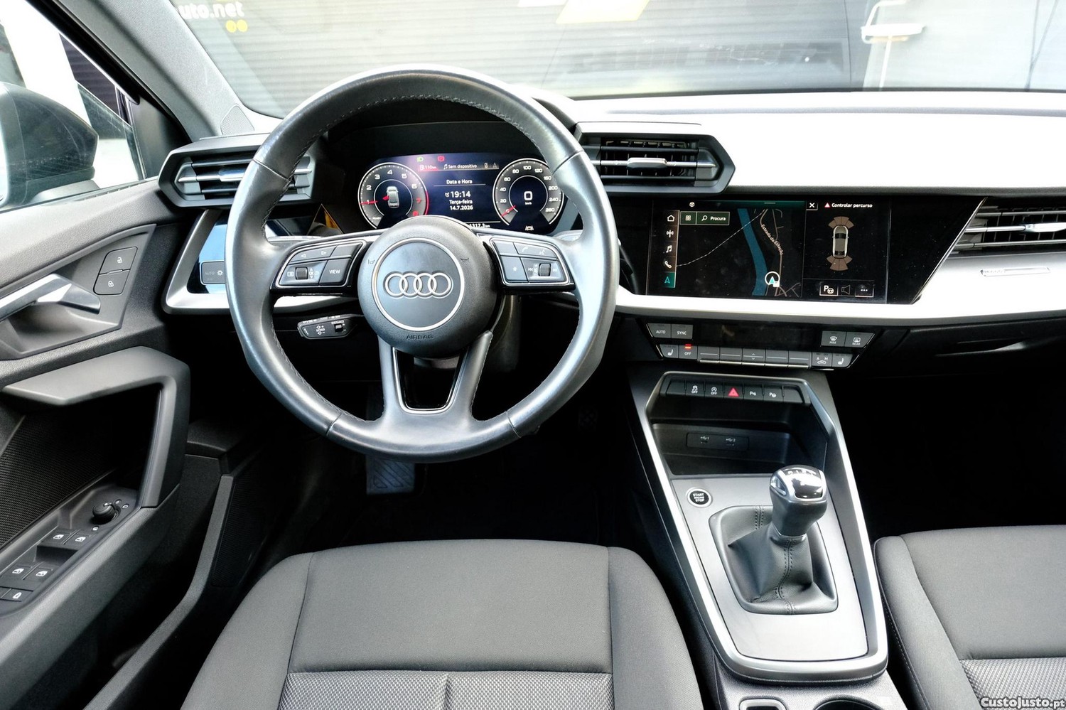 Audi A3 Limousine 30 TFSI Advanced — fotografia 13