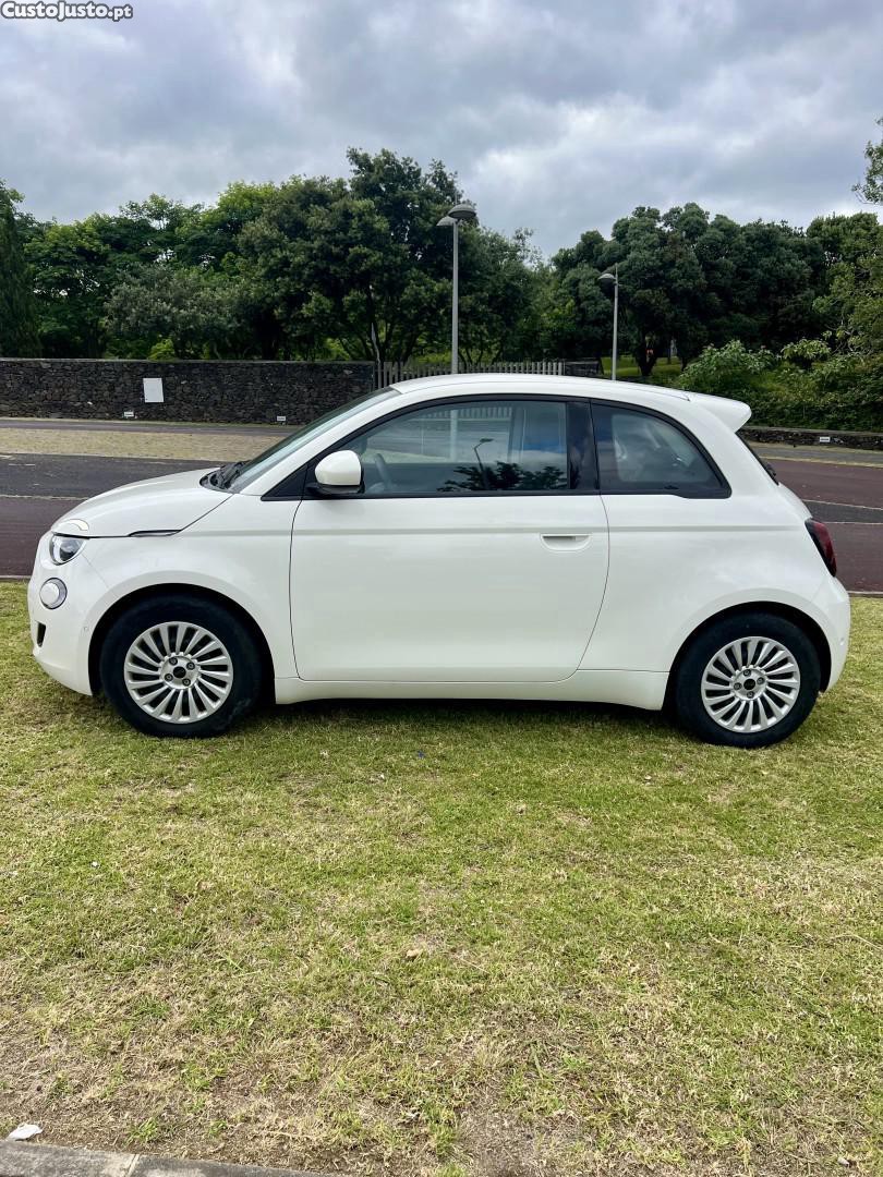 Fiat 500 42 kWh Icon — fotografia 10