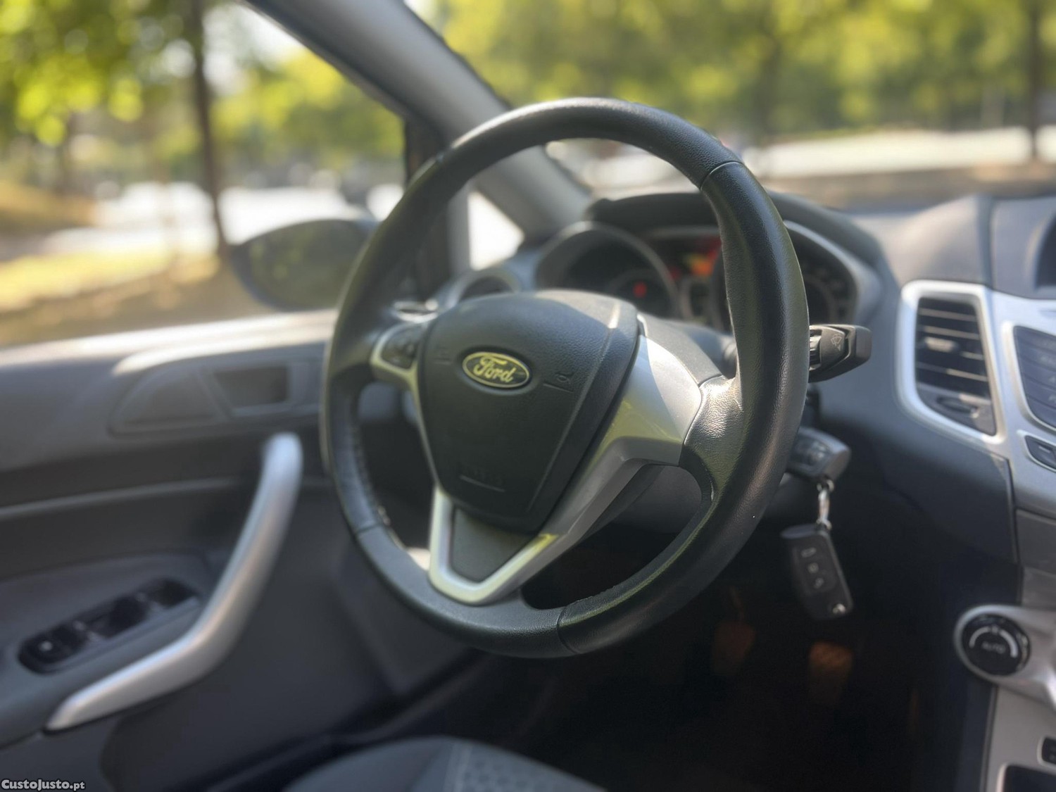 Ford Fiesta Titanium — fotografia 4