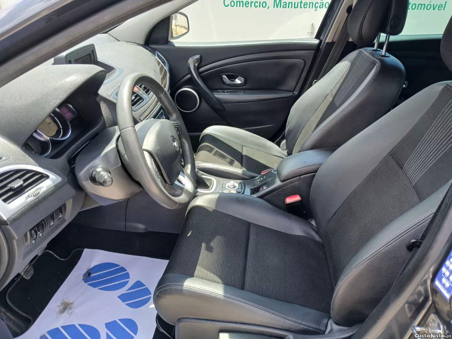 Renault Mégane 1.5 dci luxe — fotografia 11