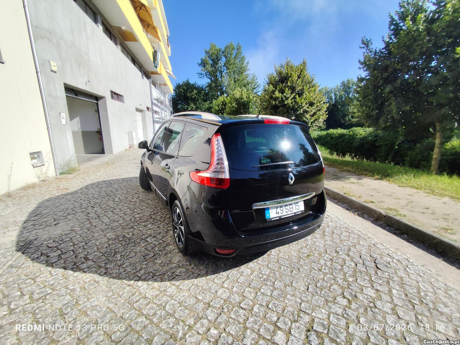 Renault Grand Scénic 1.6 dCi Bose Edition SS — fotografia 13
