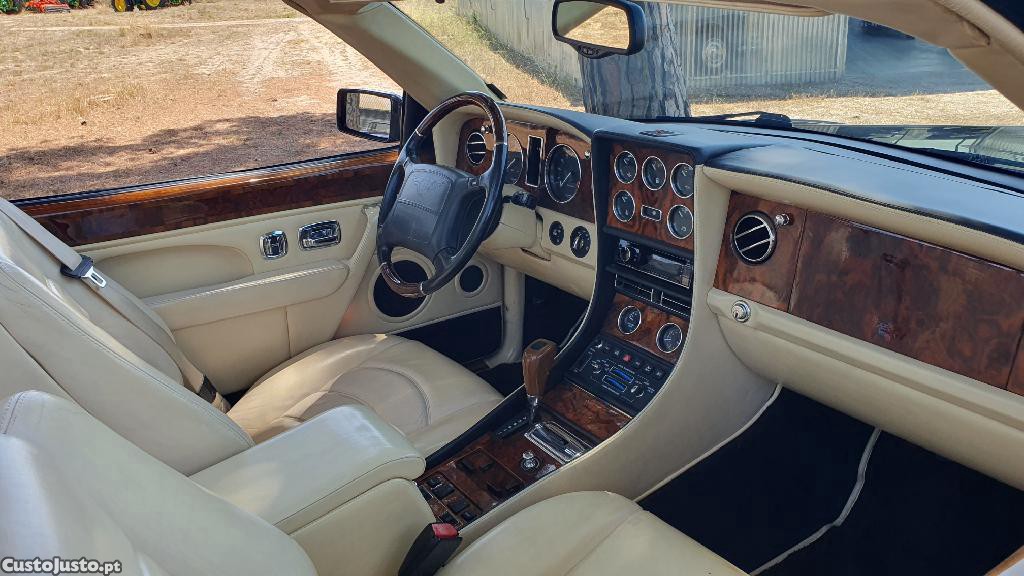 Bentley Azure Cabrio — fotografia 18