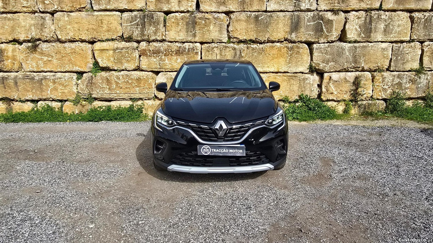 Renault Captur 1.6 E-Tech Plug-In Intens — fotografia 26
