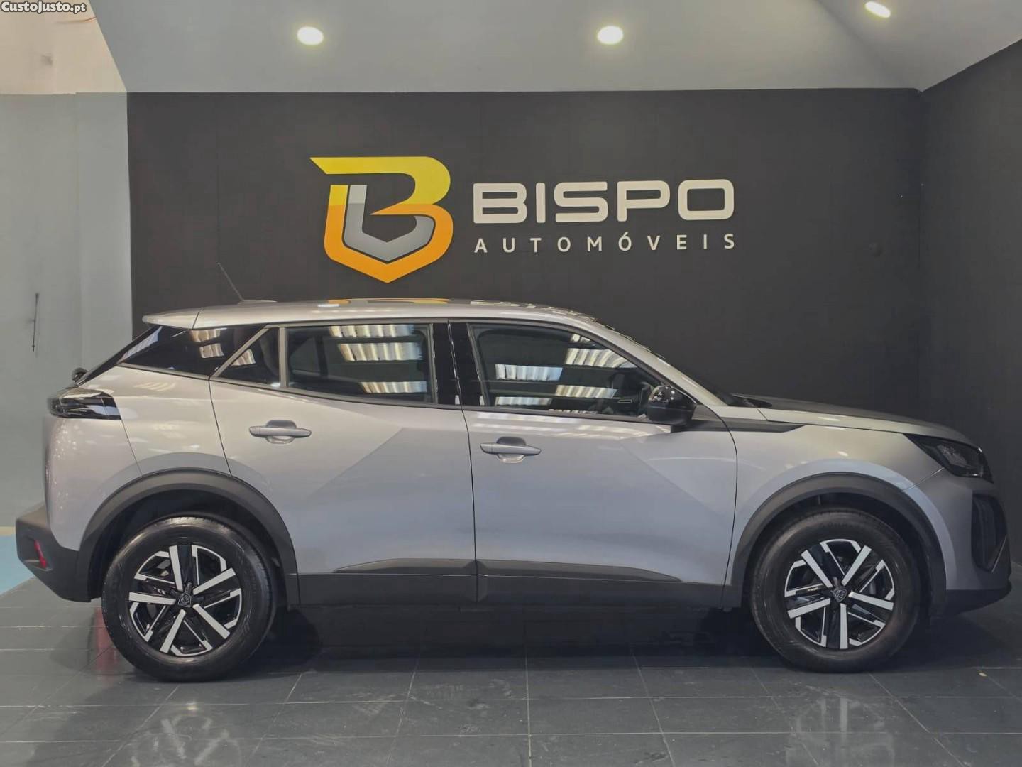 Peugeot 2008 PureTech 100 Active — photo 5