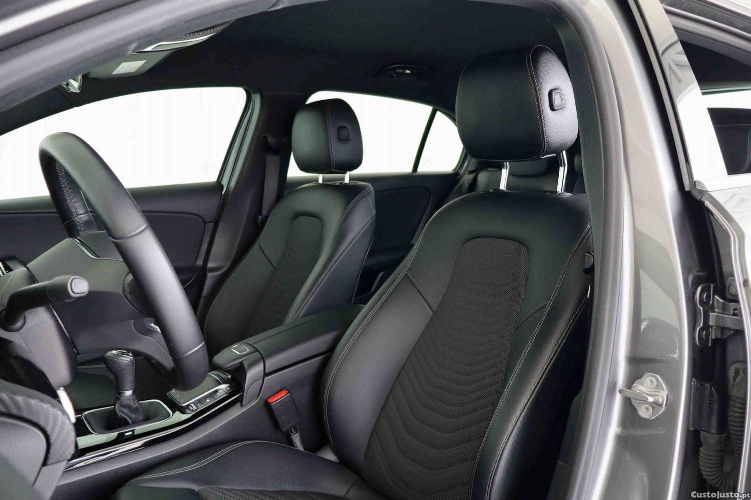Mercedes-Benz A 160 d Style — fotografia 15