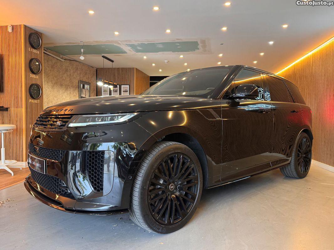 Land Rover Range Rover 4.4 P635 SV Edition One (Carbon) - 24 — photo 2