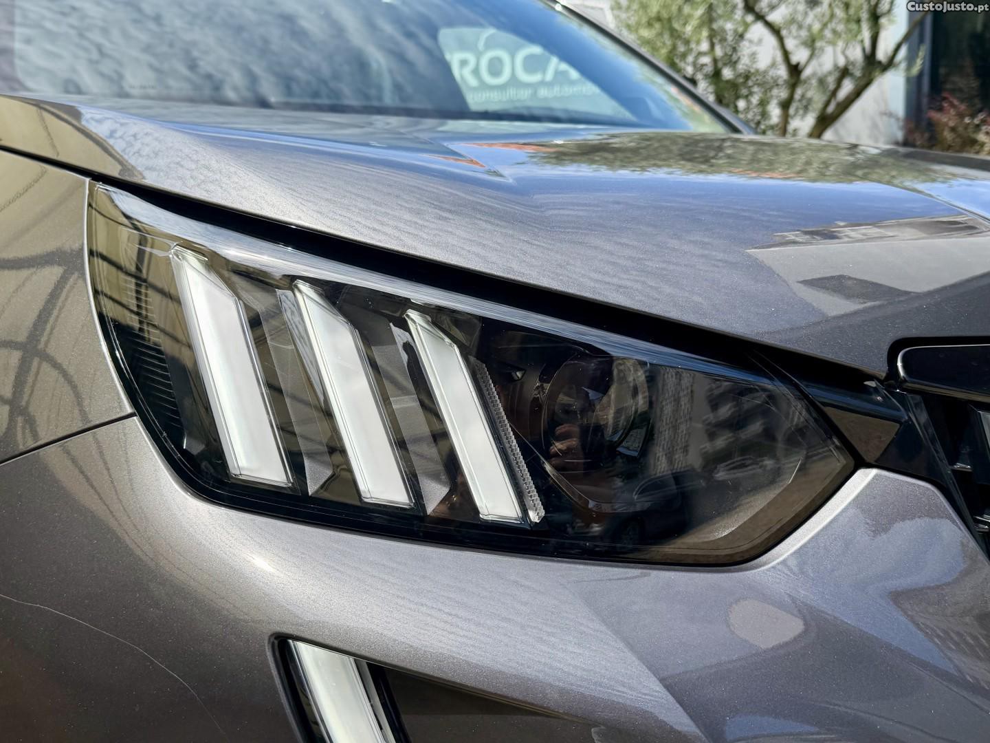 Peugeot 2008 1.5 BlueHDi GT — fotografia 17