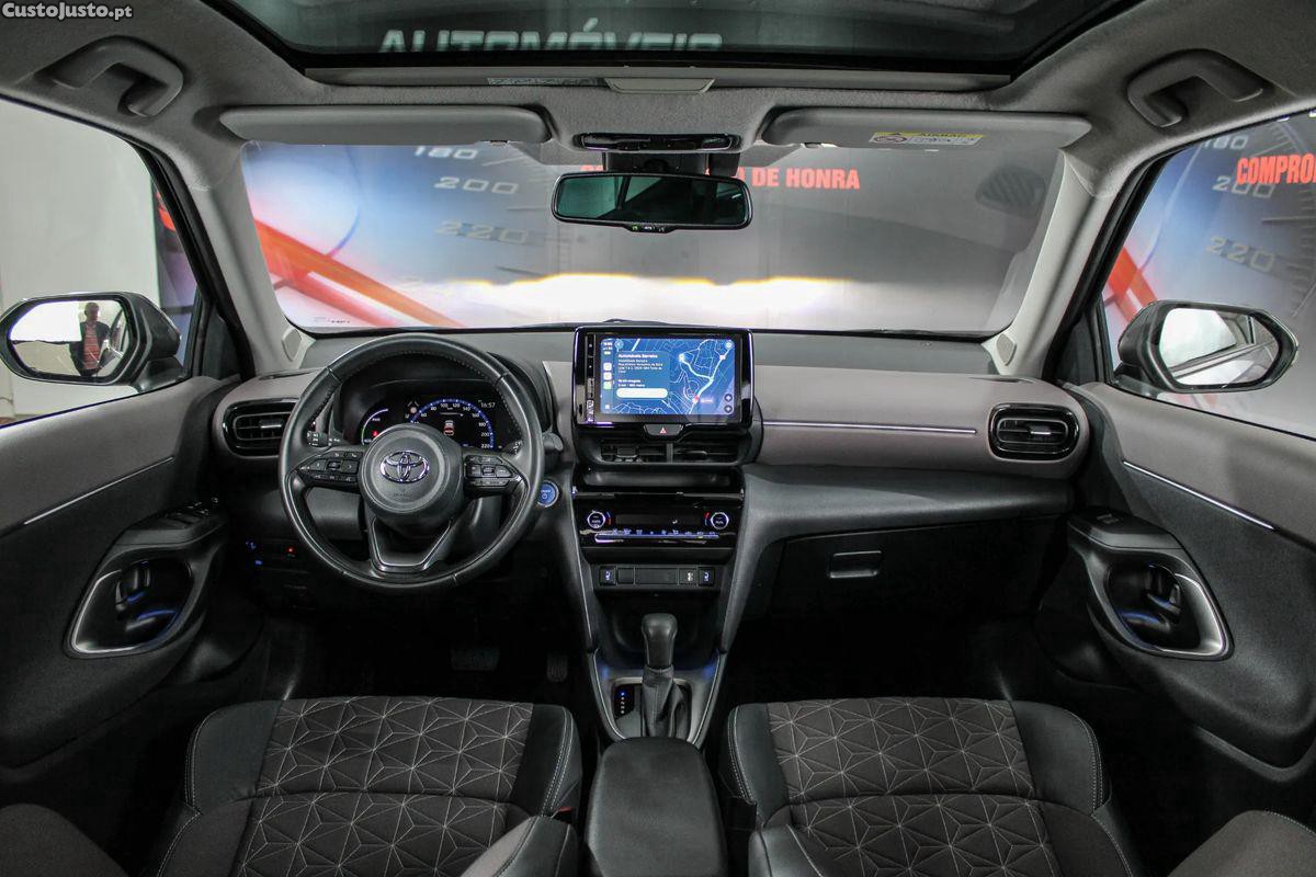 Toyota Yaris 1.5 HDF Luxury — photo 3