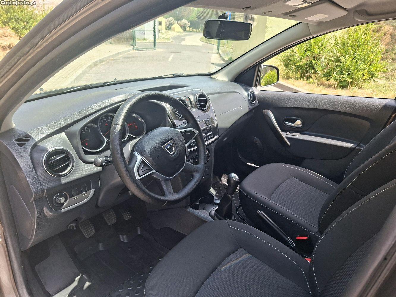 Dacia Sandero 0.9 Tce 1 dono 64mil kms — fotografia 6