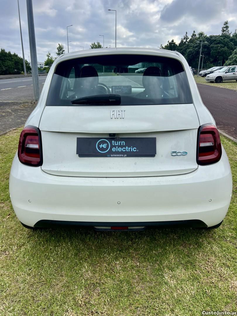 Fiat 500 42 kWh Icon — fotografia 8