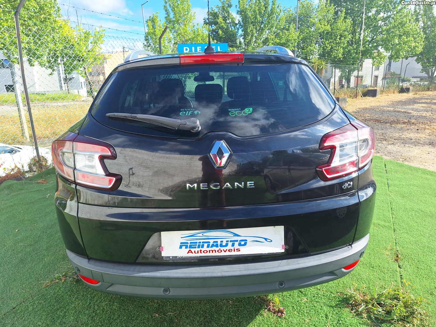 Renault Mégane 1.5 DCI DINAMIC S muitos extras 80euros/mês — fotografia 12