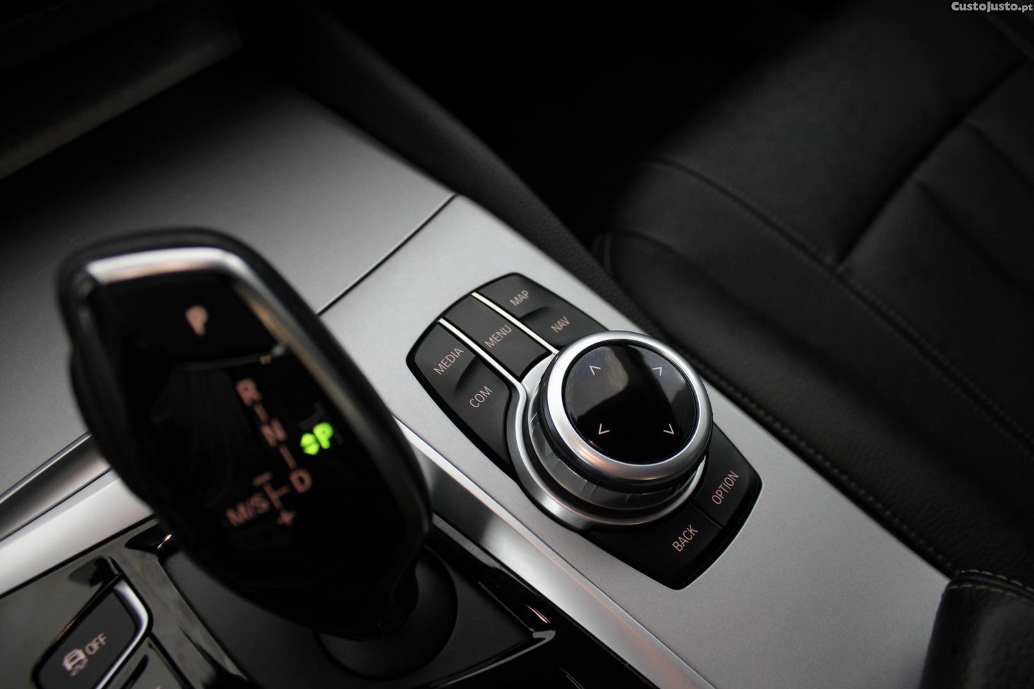 BMW 520 D (AUTO) — fotografia 14