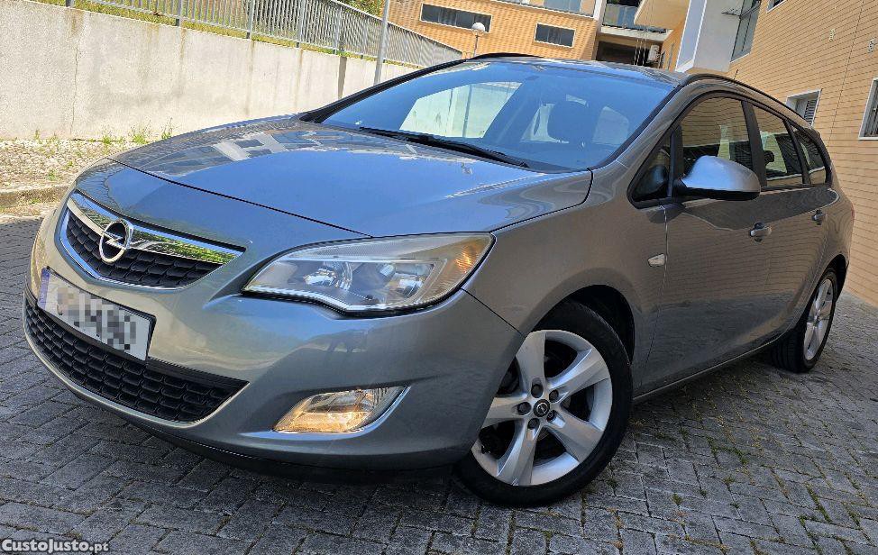 Opel Astra sport — fotografia 5