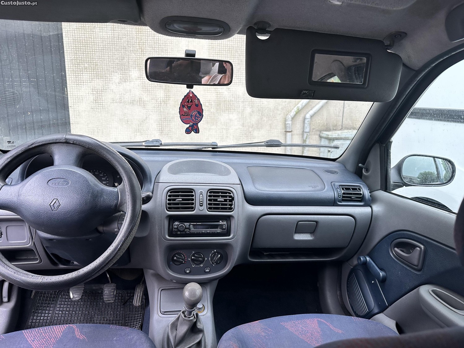 Renault Clio 2 — fotografia 8