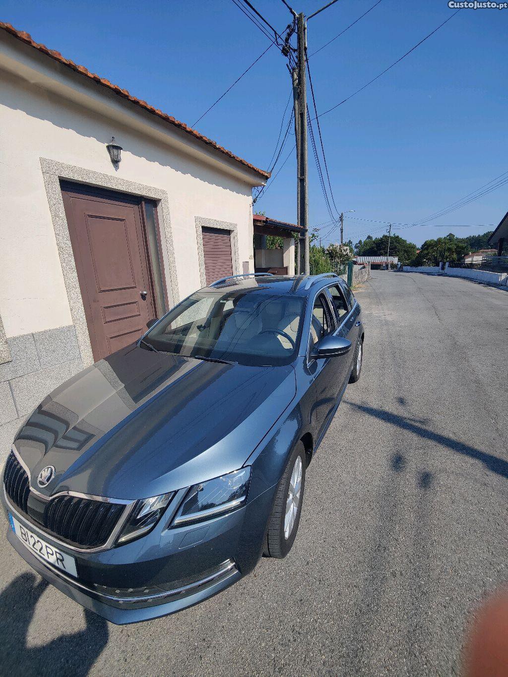 Skoda Octavia 1.6 TDI — fotografia 4